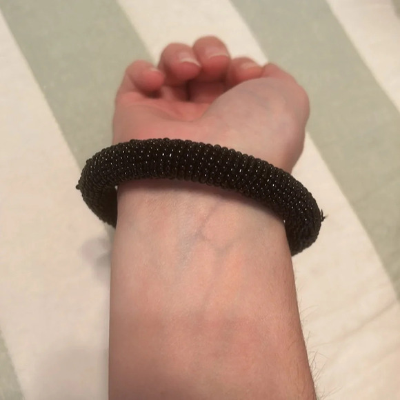 Bangle chunky style with black seed beads - Picture 4 of 4